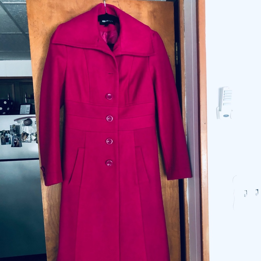 Women’s magenta metro style peacoat